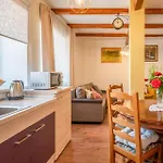 2 Bedroom Stunning In * Veli Brgud