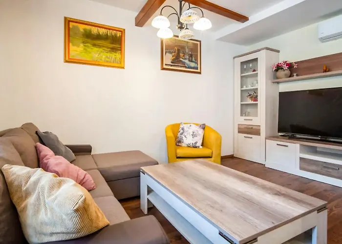 Prázdninový dům 2 Bedroom Amazing In *
